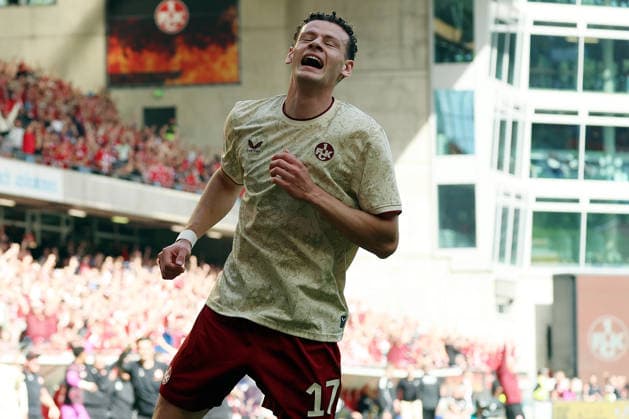 19.09.2026, xrekx, Fussball 2.Bundesliga, 1.FC Kaiserslautern - Eintracht Braunschweig v.l. Torjubel nach dem Tor zum celebrating the goal celebrate 1:0 durch Erencan YardÄ±mc (1.FC Kaiserslautern) (DFL DFB REGULATIONS PROHIBIT ANY USE OF PHOTOGRAPHS as IMAGE SEQUENCES and or QUASI-VIDEO) Kaiserslautern