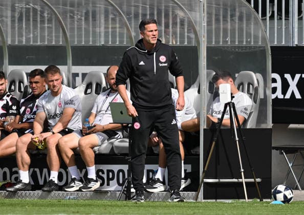 19.09.2026, xsltx, Fussball Regionalliga Suedwest, Eintracht Frankfurt U21, U 21 - TSV Steinbach Haiger v.l. Patrick Glöckner (Cheftrainer Eintracht Frankfurt U21)