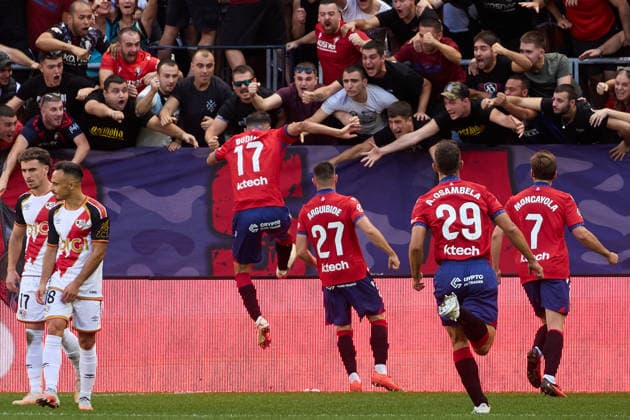 LaLiga EASports 2026 27 CA Osasuna v Rayo Vallecano Iker Munoz (8. OSA) (L), Ante Budimir (17. OSA), Inigo Arguibide (27. OSA), Jon Moncayola (7. OSA) and Asier Osambela (29. OSA) (R) celebrate the goal scored by Ante Budimir (17. OSA) (1-0) during the football match of LaLiga EA Sports between CA Osasuna and Rayo Vallecano played at El Sadar stadium in Pamplona (Spain) on Sep 19 2026. Adria Pedrosa (17. RAY) (L) and Alvaro Garcia (18. RAY) (R) are also visible in the image. Credit: Inigo Alzugaray Agencia LOF Pamplona LaLiga EASports 2026 27 CA Osasuna v Rayo Vallecano Copyright: xINIGOxALZUGARAYx