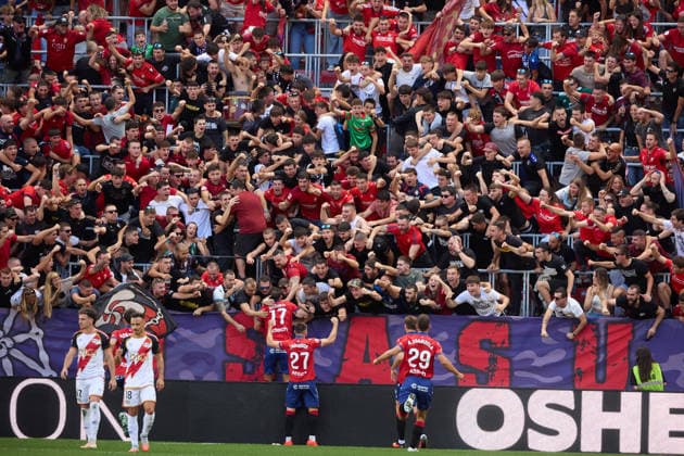 LaLiga EASports 2026 27 CA Osasuna v Rayo Vallecano Ante Budimir (17. OSA) (L), Inigo Arguibide (27. OSA), Jon Moncayola (7. OSA) and Asier Osambela (29. OSA) (R) celebrate the goal scored by Ante Budimir (17. OSA) (1-0) during the football match of LaLiga EA Sports between CA Osasuna and Rayo Vallecano played at El Sadar stadium in Pamplona (Spain) on Sep 19 2026. Adria Pedrosa (17. RAY) (L) and Alvaro Garcia (18. RAY) (R) are also visible in the image. Credit: Inigo Alzugaray Agencia LOF Pamplona LaLiga EASports 2026 27 CA Osasuna v Rayo Vallecano Copyright: xINIGOxALZUGARAYx