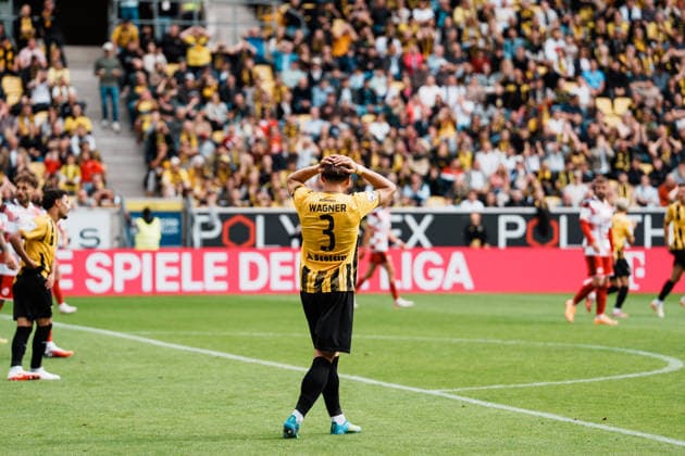 Deutschland: Fussball 3. Liga 2026 - 2027, 7. Spieltag - Alemannia Aachen vs Fortuna Düsseldorf - Tivoli (Aachen): Matti Wagner (Alemannia Aachen, 3) Ärger nach vergebener Tor Chance Copyright: xThiemoxRudolphx