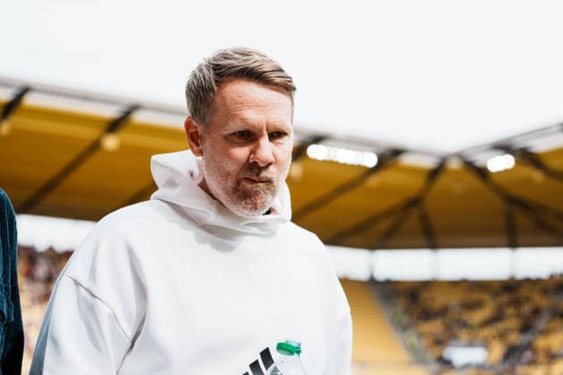 Deutschland: Fussball 3. Liga 2026 - 2027, 7. Spieltag - Alemannia Aachen vs Fortuna Düsseldorf - Tivoli (Aachen): Sascha Rösler (Leiter Lizenzbereich Fortuna Düsseldorf) vor Interview bei Magenta Porträt Copyright: xThiemoxRudolphx