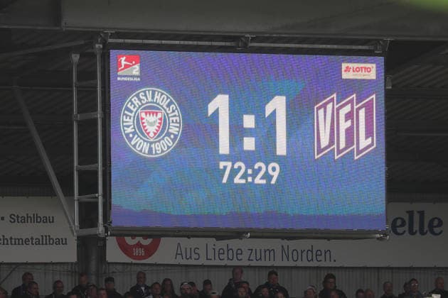 1-1 Anzeigentafel Fussball, Herren, Saison 2026 2027, 2.BL, Holstein Stadion, Holstein Kiel gegen VfL Osnabrueck, 1-1 DFL REGULATIONS PROHIBIT ANY USE OF PHOTOGRAPHS AS IMAGE SEQUENCES AND OR QUASI-VIDEO.