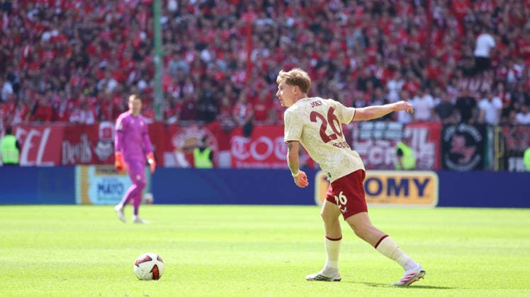 19.09.2026, xrekx, Fussball 2.Bundesliga, 1.FC Kaiserslautern - Eintracht Braunschweig v.l. Paul Joly (1.FC Kaiserslautern) (DFL DFB REGULATIONS PROHIBIT ANY USE OF PHOTOGRAPHS as IMAGE SEQUENCES and or QUASI-VIDEO) Kaiserslautern