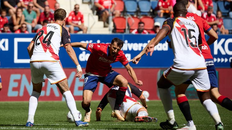 LaLiga EASports 2026 27 CA Osasuna v Rayo Vallecano Unai Lopez (8. RAY) (R) makes a tackle on Ante Budimir (17. OSA) (L) during the football match of LaLiga EA Sports between CA Osasuna and Rayo Vallecano played at El Sadar stadium in Pamplona (Spain) on Sep 19 2026. Florian Lejeune (24. RAY) (L), Mujaid Sadick (15. RAY) and Raul Garcia (9. OSA) (R) are also visible in the image. Credit: Inigo Alzugaray Agencia LOF Pamplona LaLiga EASports 2026 27 CA Osasuna v Rayo Vallecano Copyright: xINIGOxALZUGARAYx