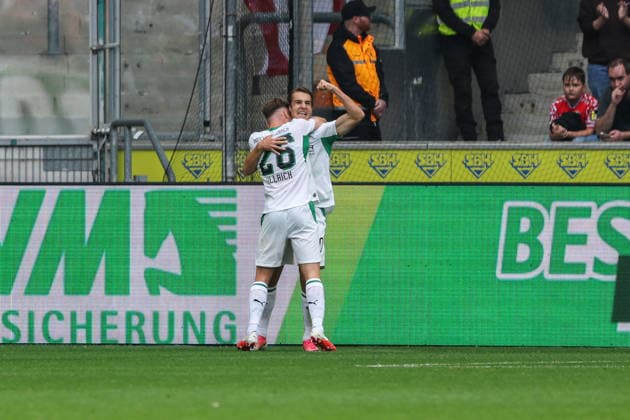 Fußball 1. Bundesliga 4. Spieltag Borussia Mönchengladbach - 1. FSV Mainz 05 am 19.09.2026 im Ista-Borussia-Park in Mönchengladbach Torjubel zum 1:0 durch Florian Neuhaus ( Mönchengladbach ) DFL regulations prohibit any use of photographs as image sequences and or quasi-video.