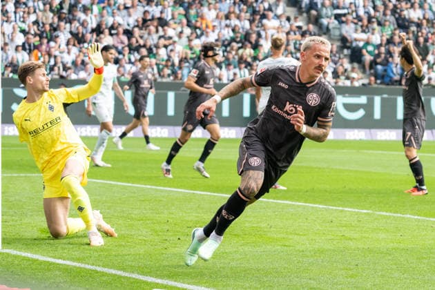 Phillip Tietz (1. FSV Mainz 05, 09) bejubelt sein Tor zum 1:1. Borussia Moenchengladbach vs. 1. FSV Mainz 05, Fussball, 1. Bundesliga, 04. Spieltag, Saison 2026 2027, 19.09.2026 DFL DFB Regulations prohibit any use of Photographs as image sequences and or Quasivideo Borussia Moenchengladbach vs. 1. FSV Mainz 05, Fussball, 1. Bundesliga, 04. Spieltag, Saison 2026 2027, 19.09.2026 Moenchengladbach Copyright: xEibner-Pressefoto ThomasxHaeslerx EP_THR