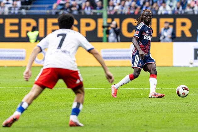 1. Fußball Bundesliga: Hamburger SV - 1. FC Köln; 19.09.2026 Gideon Mensah (1. FC Köln, 14) 1. Fußball Bundesliga 4. Spieltag: Hamburger SV - 1. FC Köln; Volksparkstadion, Hamburg; 19.09.2026 DFL regulations prohibit any use of photographs as image sequences and or quasi video. Copyright: xBEAUTIFULxSPORTS Buriakovx