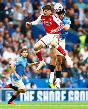 Kai Havertz of Arsenal and Pascal Struijk of Brighton and Hove Albion. Brighton & Hove Albion v Arsenal, Premier League, Football, American Express Stadium, Brighton, UK - 19 Sep 2026Brighton American Express Stadium United Kingdom EDITORIAL USE ONLY No use with unauthorised audio, video, data, fixture lists, club league logos or live services. Online in-match use limited to 120 images, no video emulation. No use in betting, games or single club league player publications. Copyright: xJamesxMarsh Shutterstockx 17158687ai