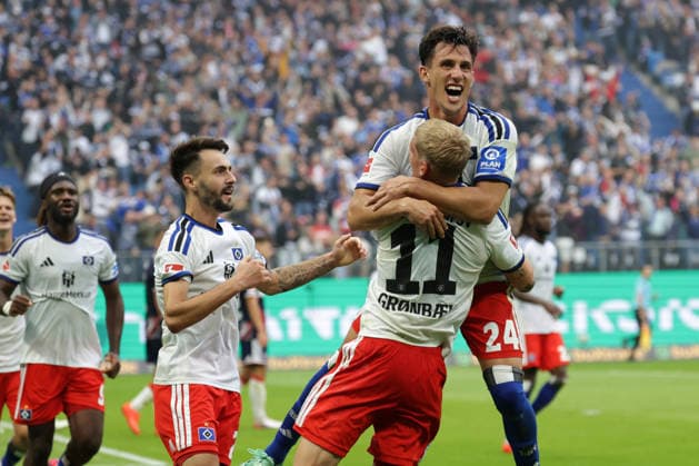 2026.09.19 xfsx Fussball 1. Bundesliga Hamburger Sportverein - 1.FC Koeln v.l. Der HSV feiert das 1:0 durch Nicolas Capaldo (Hamburger SV, 24) (DFL DFB regulations prohibit any use of photographs as image sequences and or quasi-video. Copyright: HMBxMedia FernandoxSoares