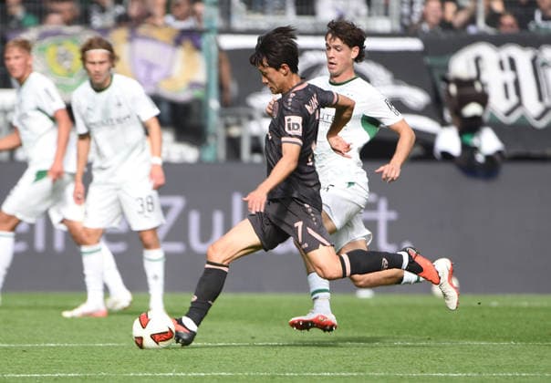 19.09.2026, xhbx, Fussball 1.Bundesliga, Borussia Moenchengladbach - 1.FSV Mainz 05 v.l. Jae-sung Lee (FSV Mainz 05) (DFL DFB REGULATIONS PROHIBIT ANY USE OF PHOTOGRAPHS as IMAGE SEQUENCES and or QUASI-VIDEO) Moenchengladbach