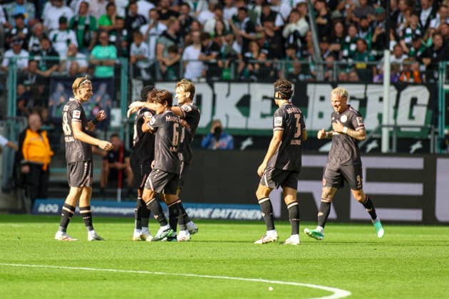 19.09.2026, GER, Fussball, Herren, Bundesliga , 1. Bundesliga, Saison 2026 2027, VfL Borussia Mönchengladbach - FSV Mainz 05 Sheraldo Becker (M05) Torjubel, jubelt mit seiner Mannschaft nach dem Treffer zum 1:2 Copyright: xSvenxHanischx