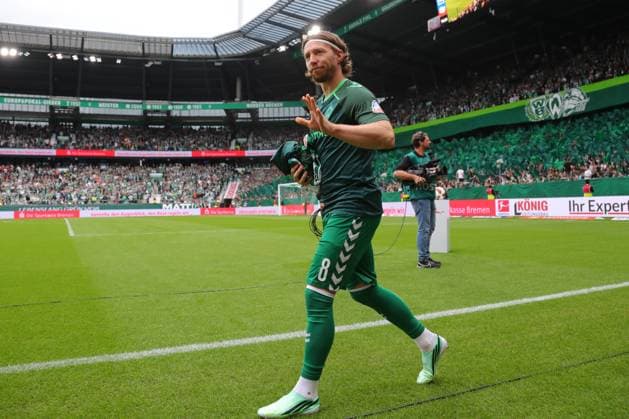 19.09.26, GER, Fussball, 1.FBL Männer, 4. Spieltag, Saison2026 2027, SV Werder Bremen vs. FC Augsburg Feature Impressionen Mitchell Weiser (SV Werder Bremen 08) Bremen Weserstadion Bremen Germany Copyright: xnordphotoxGmbHx xTauchnitzx