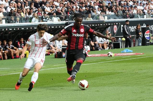 19.09.2026 xmgoodx Frankfurt am Main, Deutsche Bank Park Bundesliga Saison 2026 2027 Eintracht Frankfurt - SC Freiburg Lilian Brassier (3, Eintracht Frankfurt) gegen Yuito Suzuki (Freiburg) DFL DFB REGULATIONS PROHIBIT ANY USE OF PHOTOGRAPHS AS IMAGE SEQUENCES AND OR QUASI-VIDEO.