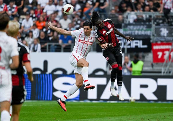 19.09.2026, xpsx, Fussball 1.Bundesliga, Eintracht Frankfurt - SC Freiburg v.l. Igor Matanovic (SC Freiburg), Lilian Brassier (Eintracht Frankfurt) (DFL DFB REGULATIONS PROHIBIT ANY USE OF PHOTOGRAPHS as IMAGE SEQUENCES and or QUASI-VIDEO) emspor Frankfurt
