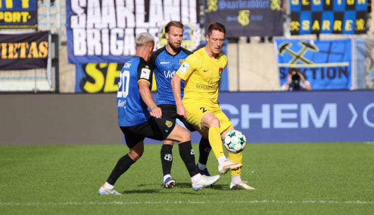 19.09.2026, Fussball, Herren, 3. Liga, Saison 2026 2027, 1. FC Saarbrücken - SG Sonnenhof Großaspach, Florian Pick (1. FC Saarbruecken) Niko Bretschneider (1. FC Saarbruecken) Loris Maier (SG Sonnenhof Großaspach) Saarbrücken Ludwigsparkstadion Saarland Deutschland Copyright: xFabianxKleerx