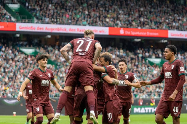 Deutschland: Fussball 1. Bundesliga, 4. Spieltag 2026 2027, Werder Bremen - FC Augsburg am 19.09.2026 in Bremen (Weserstadion): Tor zum 0:2 Calvin Brackelmann (FC Augsburg, 2) Jubel, Freude, Torjubel, Emotionen Copyright: xSvenxHeidmannx