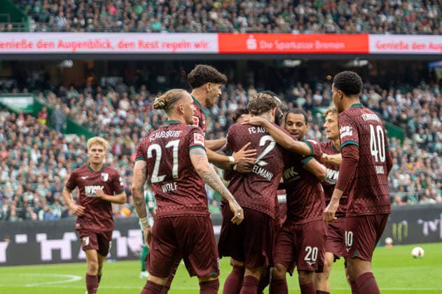 Deutschland: Fussball 1. Bundesliga, 4. Spieltag 2026 2027, Werder Bremen - FC Augsburg am 19.09.2026 in Bremen (Weserstadion): Tor zum 0:2 Calvin Brackelmann (FC Augsburg, 2) Jubel, Freude, Torjubel, Emotionen Copyright: xSvenxHeidmannx