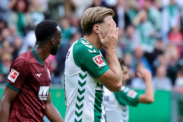 Niclas Fuellkrug (Werder Bremen) schaut enttaeuscht waehrend des spiels der 1. Bundesliga zwischen SV Werder Bremen und FC Augsburg, Weserstadion am 19. September 2026 in Bremen, Deutschland. (Foto von Marco Steinbrenner DeFodi Images) +++ Niclas Fuellkrug (Werder Bremen) looks dejected during the Bundesliga match between SV Werder Bremen and FC Augsburg at Weserstadion on September 19, 2026 in Bremen, Germany. (Photo by Marco Steinbrenner DeFodi Images) DFB DFL REGULATIONS PROHIBIT ANY USE OF PHOTOGRAPHS AS IMAGE SEQUENCES AND OR QUASI-VIDEO. (Photo by Marco Steinbrenner DeFodi Images) -