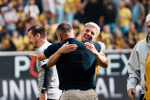 Deutschland: Fussball 3. Liga 2026 - 2027, 7. Spieltag - Alemannia Aachen vs Fortuna Düsseldorf - Tivoli (Aachen): Sieg, Jubeln, Feiern, Fans, Gewinn, Emotionen Mersad Selimbegovic (Trainer Alemannia Aachen) und Lukas Scepanik (Alemannia Aachen, 7) Torschütze, Siegtor Copyright: xThiemoxRudolphx