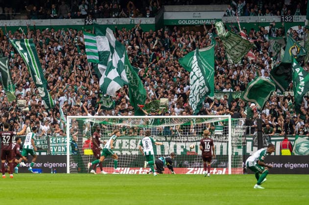 Deutschland: Fussball 1. Bundesliga, 4. Spieltag 2026 2027, Werder Bremen - FC Augsburg am 19.09.2026 in Bremen (Weserstadion): Tor zum 2:2 Niclas Füllkrug (Werder Bremen, 10) Copyright: xSvenxHeidmannx