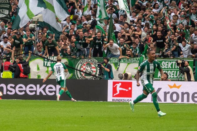 Deutschland: Fussball 1. Bundesliga, 4. Spieltag 2026 2027, Werder Bremen - FC Augsburg am 19.09.2026 in Bremen (Weserstadion): Tor zum 2:2 Niclas Füllkrug (Werder Bremen, 10) Jubel, Freude, Torjubel, Emotionen Copyright: xSvenxHeidmannx
