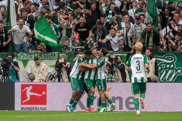 Deutschland: Fussball 1. Bundesliga, 4. Spieltag 2026 2027, Werder Bremen - FC Augsburg am 19.09.2026 in Bremen (Weserstadion): Tor zum 2:2 Niclas Füllkrug (Werder Bremen, 10) Jubel, Freude, Torjubel, Emotionen Copyright: xSvenxHeidmannx