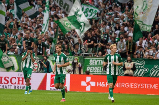 Deutschland: Fussball 1. Bundesliga, 4. Spieltag 2026 2027, Werder Bremen - FC Augsburg am 19.09.2026 in Bremen (Weserstadion): Tor zum 2:2 Niclas Füllkrug (Werder Bremen, 10) Jubel, Freude, Torjubel, Emotionen Copyright: xSvenxHeidmannx
