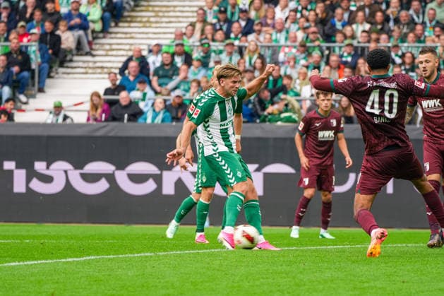 Tor zum 2:2 für Werder Bremen durch Niklas Füllkrug (Werder Bremen, 10), Torjubel, Emotionen, Freude, Deutschland: Fussball, Bundesliga, Saison 2026 27, 4. Spieltag, 19.09.2026, Werder Bremen vs FC Augsburg, Weserstadion (Bremen) Copyright: xLeonxFrickx