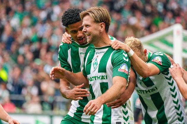 Tor zum 2:2 für Werder Bremen durch Niklas Füllkrug (Werder Bremen, 10), Torjubel, Emotionen, Freude, Deutschland: Fussball, Bundesliga, Saison 2026 27, 4. Spieltag, 19.09.2026, Werder Bremen vs FC Augsburg, Weserstadion (Bremen) Copyright: xLeonxFrickx