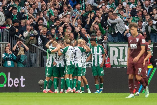 Deutschland: Fussball 1. Bundesliga, 4. Spieltag 2026 2027, Werder Bremen - FC Augsburg am 19.09.2026 in Bremen (Weserstadion): Tor zum 3:2 Mitchell Weiser (Werder Bremen, 8) Jubel, Freude, Torjubel, Emotionen Copyright: xSvenxHeidmannx