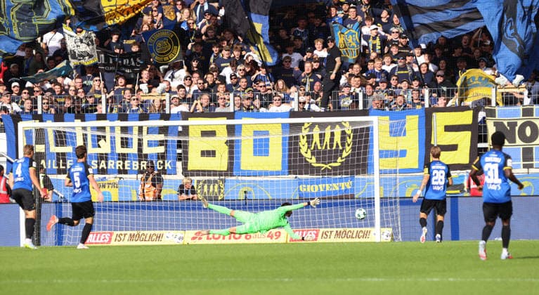 19.09.2026, Fussball, Herren, 3. Liga, Saison 2026 2027, 1. FC Saarbrücken - SG Sonnenhof Großaspach, Matteo Bignetti (1. FC Saarbruecken) Saarbrücken Ludwigsparkstadion Saarland Deutschland Copyright: xFabianxKleerx