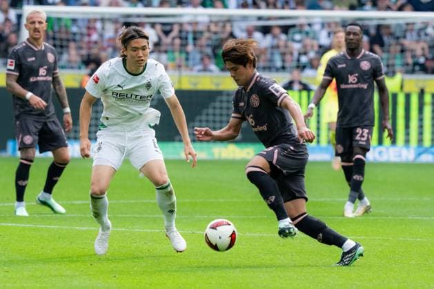 Borussia Monchengladbach v 1. FSV Mainz 05 - Bundesliga Ko Itakura of Borussia Monchengladbach in action during the Bundesliga match between Borussia Monchengladbach and 1. FSV Mainz 05 at ista-Borussia-Park on September 19, 2026 in Monchengladbach, Germany. Monchengladbach ista-Borussia-Park North Rhine-Westphalia Germany Copyright: xTaiseixIwamotox