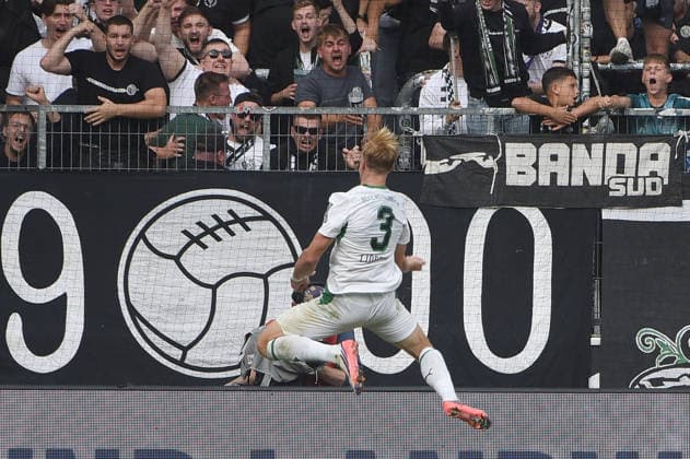 19.09.2026, xhbx, Fussball 1.Bundesliga, Borussia Moenchengladbach - 1.FSV Mainz 05 v.l. Torjubel, Goal celebration, celebrate the goal 2:2 durch Isac Lidberg (Borussia Mönchengladbach) (DFL DFB REGULATIONS PROHIBIT ANY USE OF PHOTOGRAPHS as IMAGE SEQUENCES and or QUASI-VIDEO) Moenchengladbach