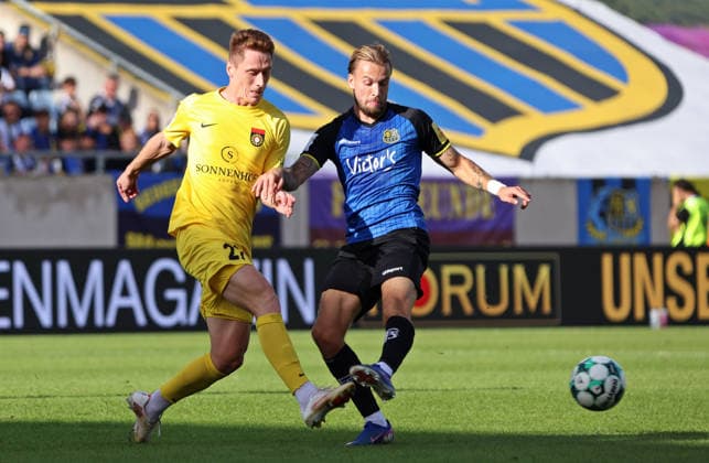 19.09.2026, Fussball, Herren, 3. Liga, Saison 2026 2027, 1. FC Saarbrücken - SG Sonnenhof Großaspach, Loris Maier (SG Sonnenhof Großaspach) Niko Bretschneider (1. FC Saarbruecken) Saarbrücken Ludwigsparkstadion Saarland Deutschland Copyright: xFabianxKleerx