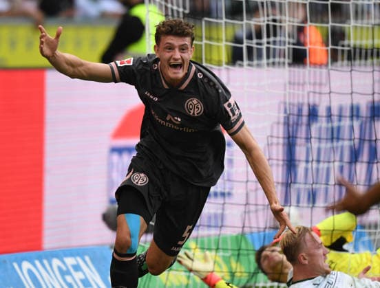 19.09.2026, xophax, Fussball 1.Bundesliga.DFL.Fußball. Bor.Mönchengladbach gegen 1.FSV Mainz 05. Eric Martel ( Mainz 05 ) erzielt das 3 zu 2 für Mainz. (DFL DFB REGULATIONS PROHIBIT ANY USE OF PHOTOGRAPHS as IMAGE SEQUENCES and or QUASI-VIDEO) Mönchengladbach