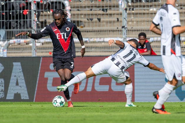 Yannick Tonye (Viktoria Köln, 07) laeuft mit dem Ball in das ausgetreckte Bein von, Sejdo Durakov (FC Ingolstadt 04, 11)Zweikampf FC Viktoria Köln vs. FC Ingolstadt 04, Fussball, 3.Liga, 7.Spieltag, Saison 2026 27, 19.09.2026, DFL REGULATIONS PROHIBIT ANY USE OF PHOTOGRAPHS AS IMAGE SEQUENCES AND OR QUASI-VIDEO, FC Viktoria Köln vs. FC Ingolstadt 04, Fussball, 3.Liga, 7.Spieltag, Saison 2026 27, 19.09.2026 Köln Copyright: xEibner-Pressefoto LukasxBaldygax EP_LBA