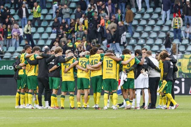 DEN HAAG , 19-09-2026 , WerkTalent Stadium , season 2026 2027 , Dutch Eredivisie football , match between ADO Den Haag and Cambuur , picture shows ADO Den Haag players in the huddle after the match ADO - Cambuur  x207267092x Copyright: