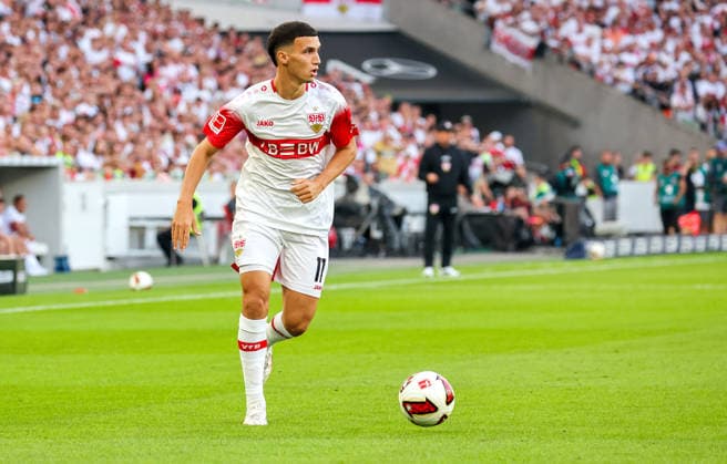 19.09.2026, Deutschland, Stuttgart, Fußball Bundesliga, VfB Stuttgart vs. Borussia Dortmund, Bilal El Khannouss (VfB)