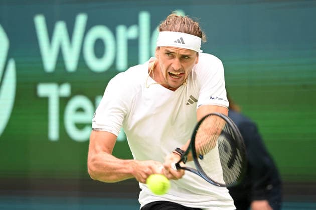 Alexander ZVEREV (GER) Aktion, match1: Alexander ZVEREV (GER) - Matej DODIC (CRO) Deutschland (GER) - Kroatien (CRO) Tennis Davis Cup Qualifiers Round 2 am 19.09.2026 in der Heristo Arena Halle Westfalen, Deutschland. Â
