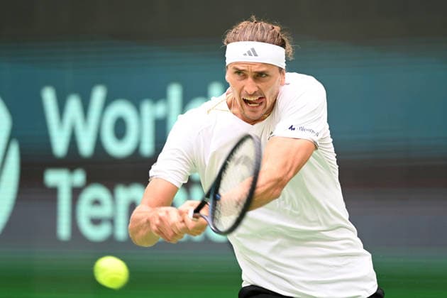 Alexander ZVEREV (GER) Aktion, match1: Alexander ZVEREV (GER) - Matej DODIC (CRO) Deutschland (GER) - Kroatien (CRO) Tennis Davis Cup Qualifiers Round 2 am 19.09.2026 in der Heristo Arena Halle Westfalen, Deutschland. Â