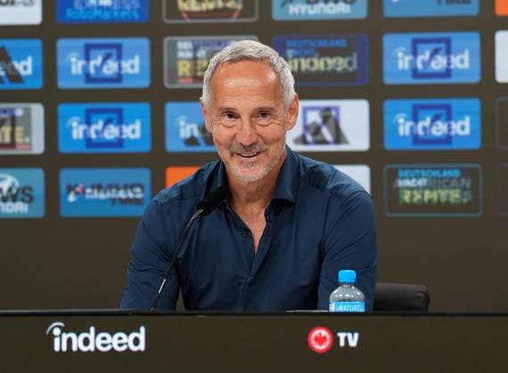 Adolf Huetter (Eintracht Frankfurt, Cheftrainer) nimmt an der Pressekonferenz nach dem Spiel teil. GER, Eintracht Frankfurt vs SC Freiburg, 1. Bundesliga, 4. Spieltag, Saison 2026-27, Deutsche Bank Park, Frankfurt, 19.09.2026 DFL REGULATIONS PROHIBIT ANY USE OF PHOTOGRAPHS AS IMAGE SEQUENCES AND OR QUASI-VIDEO Eintracht Frankfurt vs SC Freiburg, 1. Bundesliga, 4. Spieltag, Saison 2026-27, 19.09.2026 Frankfurt am Main Copyright: xEibner-Pressefoto ScottxColemanx EP_SCN