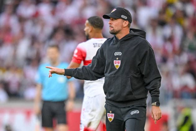 Trainer Sebastian Hoeness (VfB Stuttgart) gestikuliert, gestik waehrend des spiels der 1. Bundesliga zwischen VfB Stuttgart und Borussia Dortmund, MHPArena am 19. September 2026 in Stuttgart, Deutschland. (Foto von Harry Langer DeFodi Images) +++ Trainer Sebastian Hoeness (VfB Stuttgart) gestures during the Bundesliga match between VfB Stuttgart and Borussia Dortmund at MHPArena on September 19, 2026 in Stuttgart, Germany. (Photo by Harry Langer DeFodi Images) DFB DFL REGULATIONS PROHIBIT ANY USE OF PHOTOGRAPHS AS IMAGE SEQUENCES AND OR QUASI-VIDEO. (Photo by Harry Langer DeFodi Images) DFB DFL REGULATIONS PROHIBIT ANY USE OF PHOTOGRAPHS AS IMAGE SEQUENCES AND OR QUASI-VIDEO. -