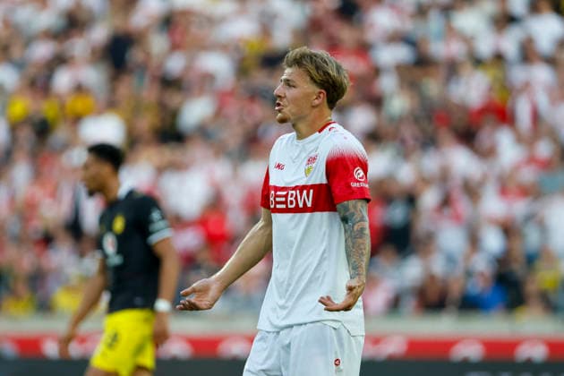 Finn Jeltsch (VfB Stuttgart, 29), Mimik, Gesichtsausdruck, Emotion , Deutschland, Fussball, 1. Bundesliga, 4.Spieltag, 2026 2027, VfB Stuttgart vs. Borussia Dortmund, 19.09.2026, Stuttgart MHP Arena Deutschland Copyright: xGrantxHubbsx