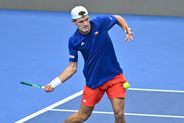 2026 Davis Cup men s team tennis World Championship, WM, Weltmeisterschaft match between the Czech Republic and the United States in Prague, Czech Republic, on September 19, 2026. Match Ben Shelton of USA against Jakub Mensik (pictured) of Czech Republic. (CTKxPhoto MichaelaxRihova) CTKPhotoP2026091905234  CTKPhotoP2026091905234