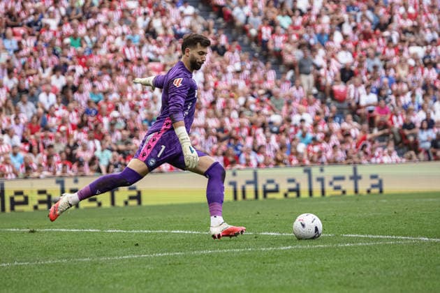 ESP: LaLiga EA Sports Athletic Bilbao v Deportivo Alaves Antonio Sivera of Alaves during LaLiga EA Sports between Athletic Bilbao v Deportivo Alaves played at San Mames Stadium in Bilbao, on September 19, 2026 in Spain Spain Futbol Copyright: xAgenciaxLOFx