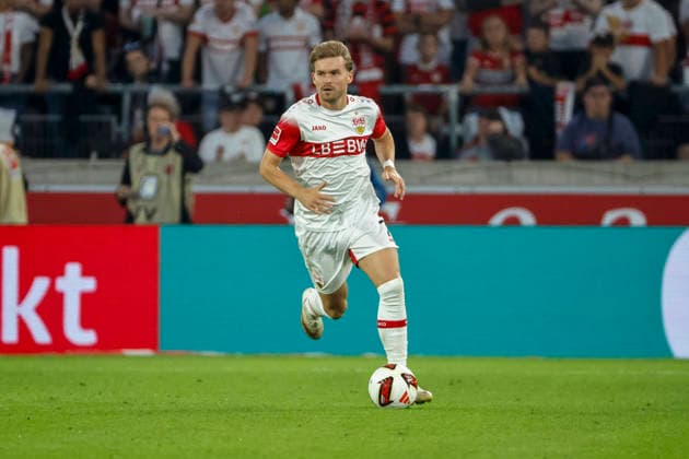 Maximilian Mittelstädt, Mittelstadt (VfB Stuttgart, 07) am Ball , Deutschland, Fussball, 1. Bundesliga, 4.Spieltag, 2026 2027, VfB Stuttgart vs. Borussia Dortmund, 19.09.2026, Stuttgart MHP Arena Deutschland Copyright: xGrantxHubbsx
