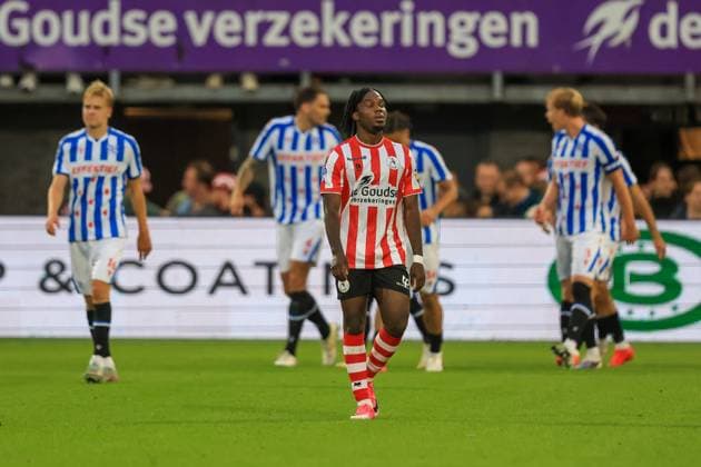 ROTTERDAM , 19-09-2026 , het Kasteel , season 2026 2027 , Dutch Eredivisie Football , match between Sparta and Heerenveen , picture shows, disappointed player Sparta player Joel Ideho Sparta - Heerenveen  x207270618x Copyright: