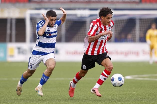 SPAKENBURG , 19-09-2026 , Sportpark De Westmaat , season 2026 2027 , Dutch Tweede Divisie football . match between Spakenburg and Jong Sparta, Final result 1-1, Picture shows Spakenburg player Marouane Afaker Jong Sparta player Jason Inocencio Marouane Afaker Spakenburg - Jong Sparta  x207270671x Copyright: