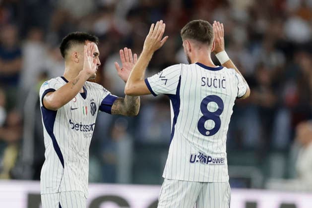 Serie a football match AS Roma vs Inter Inter™s Argentinian forward Lautaro Martinez celebrates after scoring a goal of 2-2 during the Serie A football match between AS Roma vs Inter at the Olimpico Stadium in Rome, Italy on September 19, 2026. _BPH8786 Copyright: xAntonioxBalascox